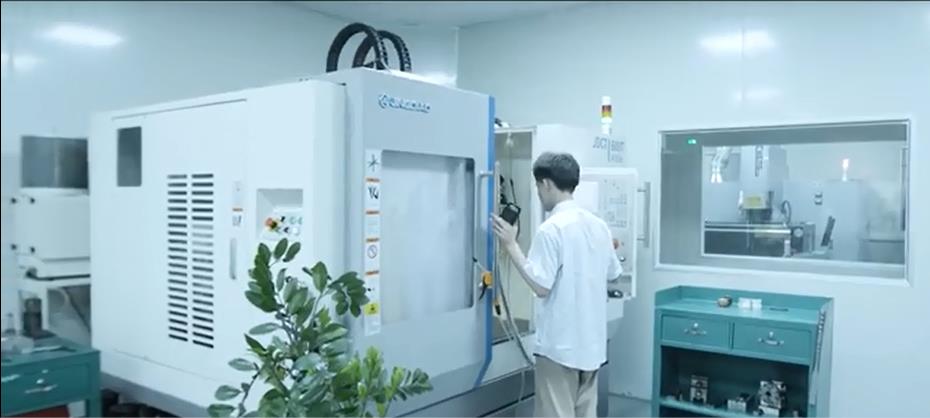 精雕機設備